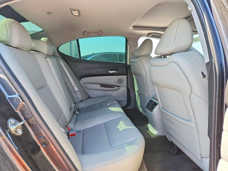 Photo 10 from auction – 2015 ACURA TLX with VIN 19UUB2F72FA013641