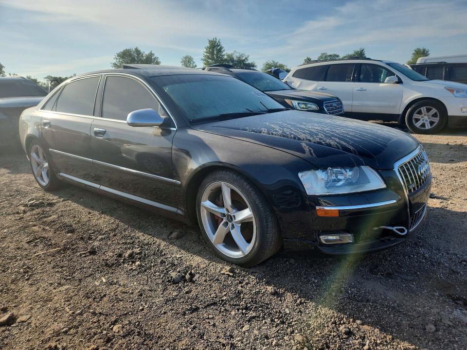 Photo 4 from auction – 2010 AUDI A8 with VIN WAURVAFA8AN006631