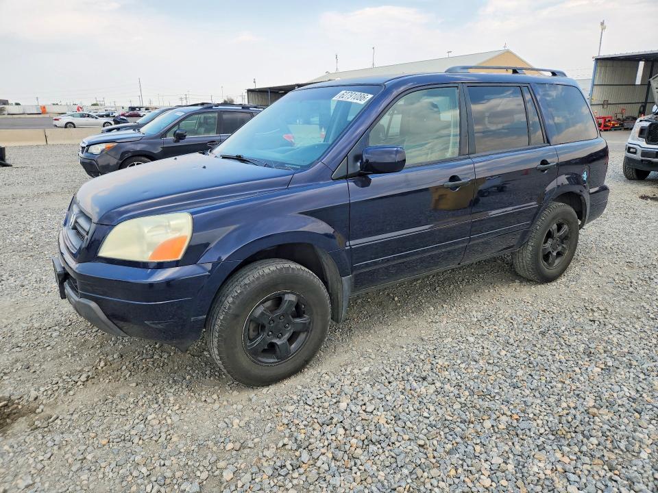 HONDA PILOT 2004 with VIN 2HKYF18654H518954 - Photo from auction