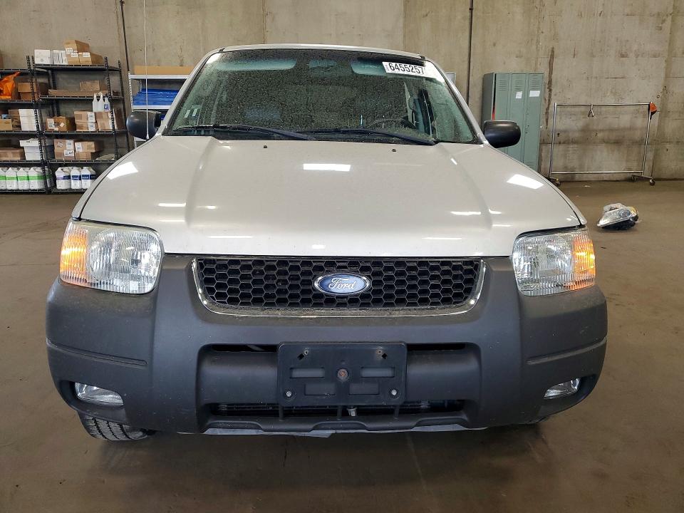 Photo 5 from auction – 2003 FORD ESCAPE with VIN 1FMYU93183KB12338