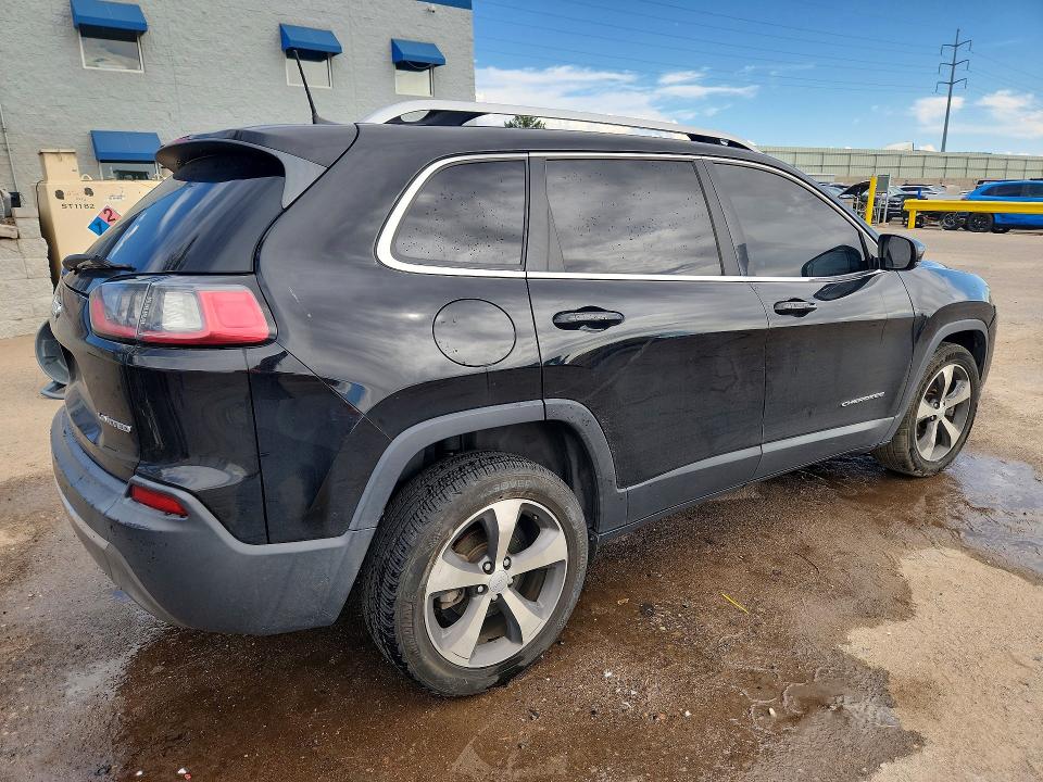Photo 3 from auction – 2020 JEEP CHEROKEE with VIN 1C4PJLDB2LD629832