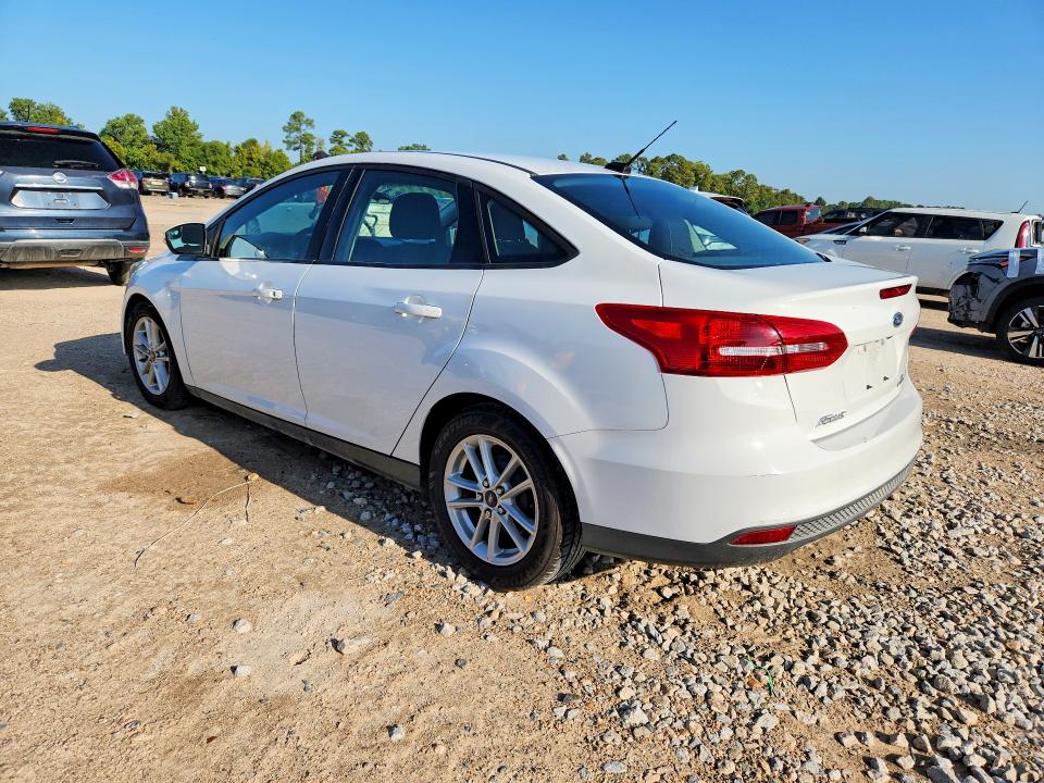 Photo 2 from auction – 2016 FORD FOCUS with VIN 1FADP3F27GL391234