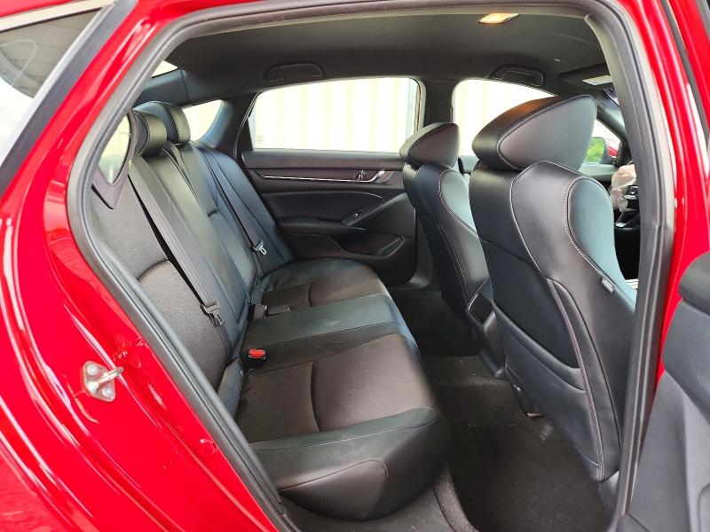Photo 10 from auction – 2018 HONDA ACCORD with VIN 1HGCV1F35JA065591