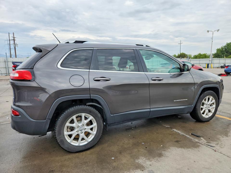 Photo 3 from auction – 2015 JEEP CHEROKEE with VIN 1C4PJMCS9FW634557