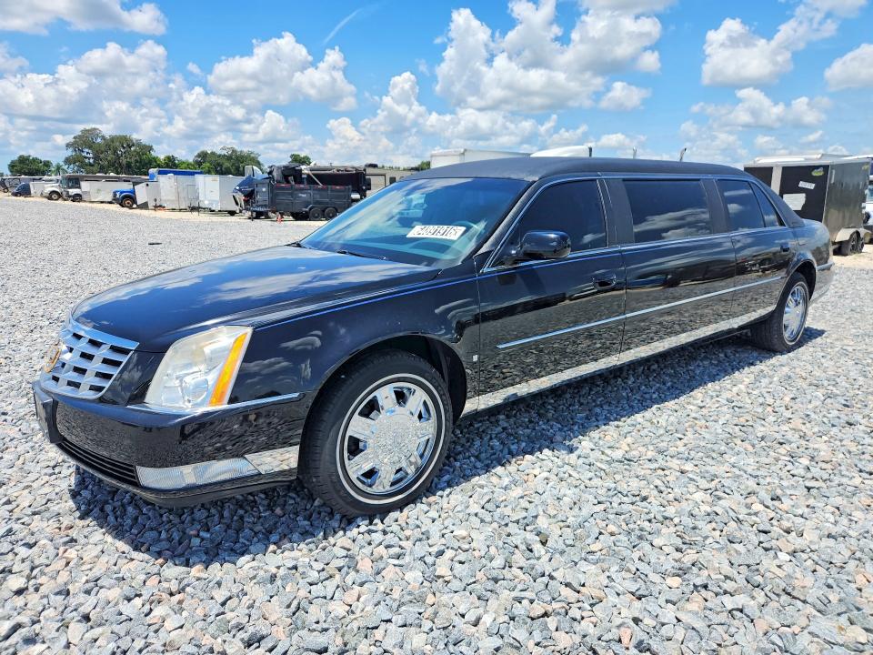 CADILLAC PROFESSIONAL CHASSIS 2007 with VIN 1GEEH96Y47U550182 - Photo from auction