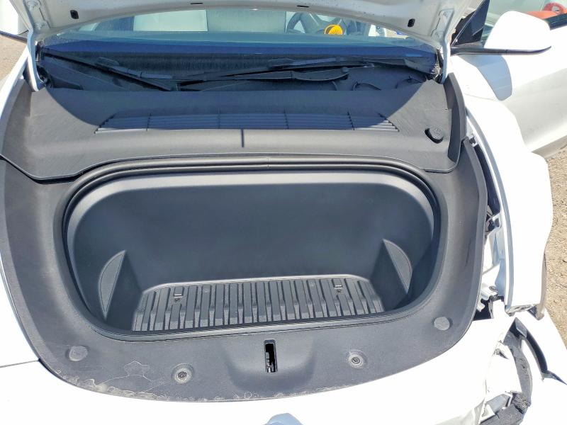 Foto 12 de la subasta – 2024 TESLA MODEL Y con VIN 7SAYGDED9RA307487