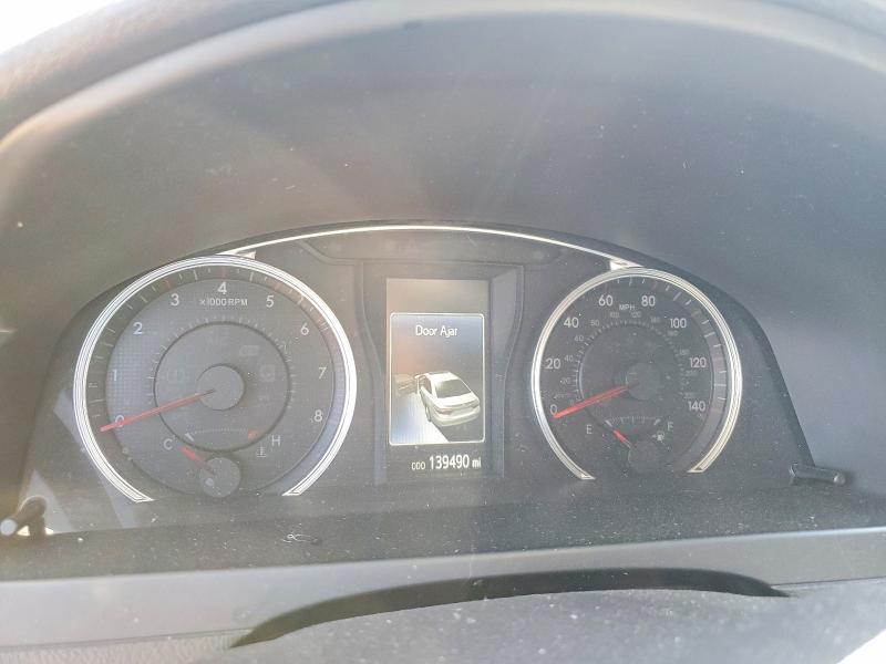 Photo 9 from auction – 2015 TOYOTA CAMRY with VIN 4T1BF1FK2FU950556