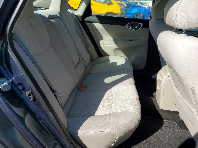 Photo 10 from auction – 2015 NISSAN SENTRA with VIN 3N1AB7AP3FY270067