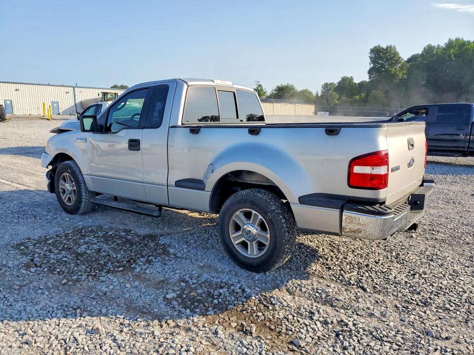 Photo 2 from auction – 2005 FORD F150 with VIN 1FTRF02W15KC58742