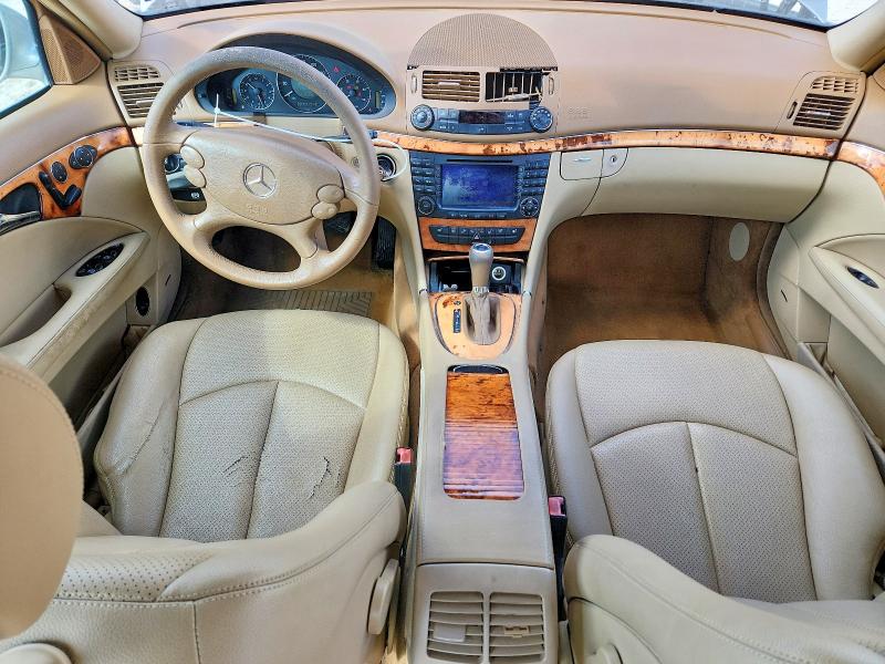 Zdjęcie 8 z aukcji – 2007 MERCEDES-BENZ E z VIN WDBUF22X97B046686