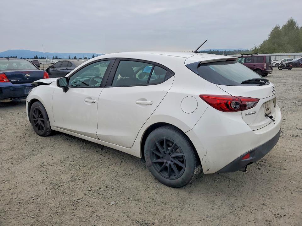 Photo 2 from auction – 2015 MAZDA 3 with VIN 3MZBM1K70FM156037