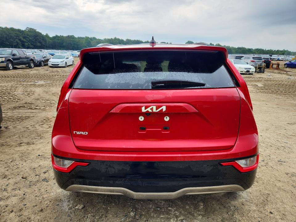 Photo 6 from auction – 2023 KIA NIRO with VIN KNDCR3L14P5073846
