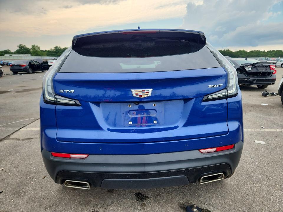Photo 6 from auction – 2022 CADILLAC XT4 with VIN 1GYFZER45NF111239