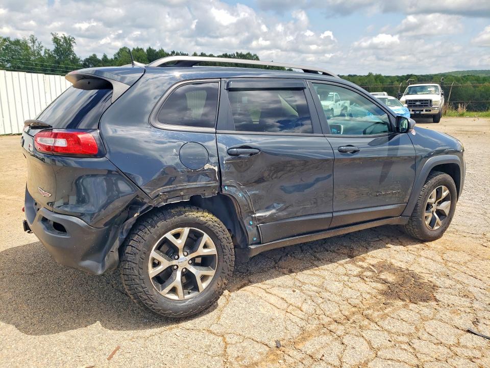 Photo 3 from auction – 2017 JEEP CHEROKEE with VIN 1C4PJMBS7HW563184