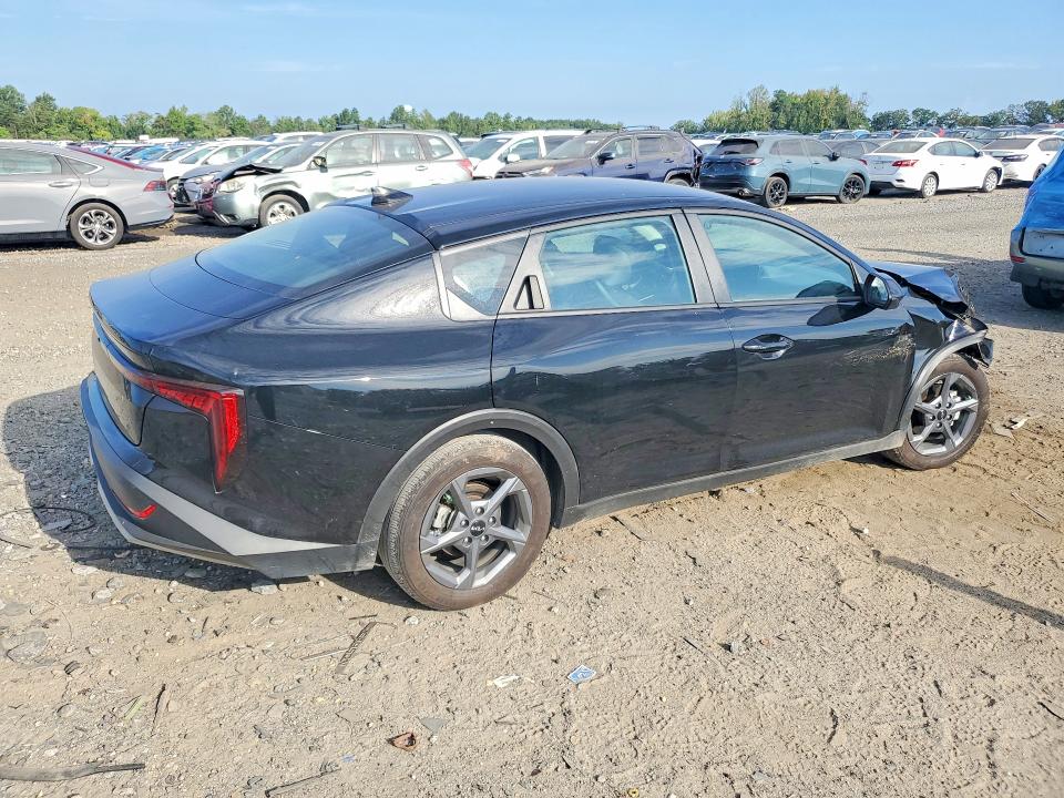 Photo 3 from auction – 2025 KIA K4 with VIN 3KPFT4DE9SE231889
