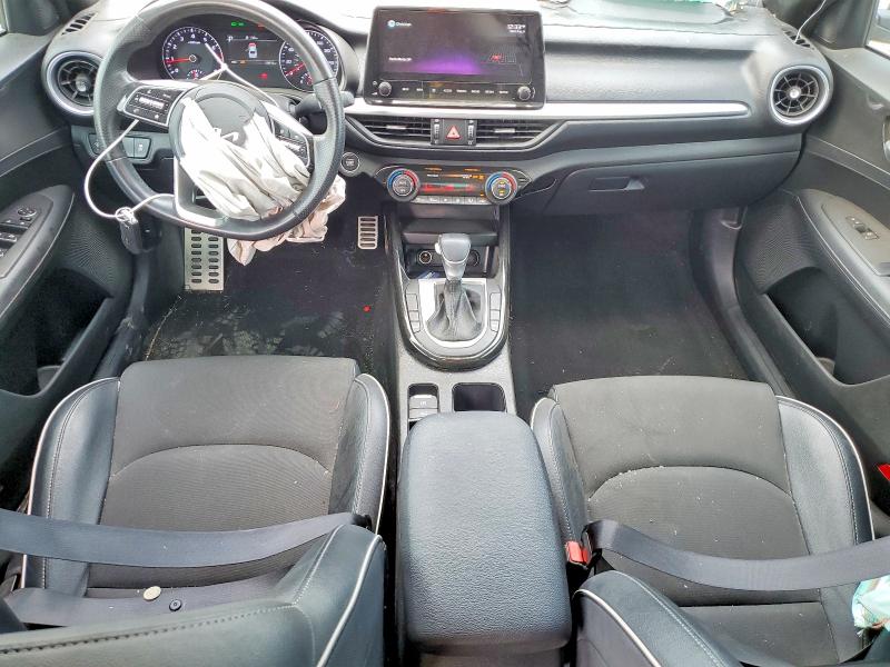Foto 8 de la subasta – 2022 KIA FORTE con VIN 3KPF54AD1NE481749