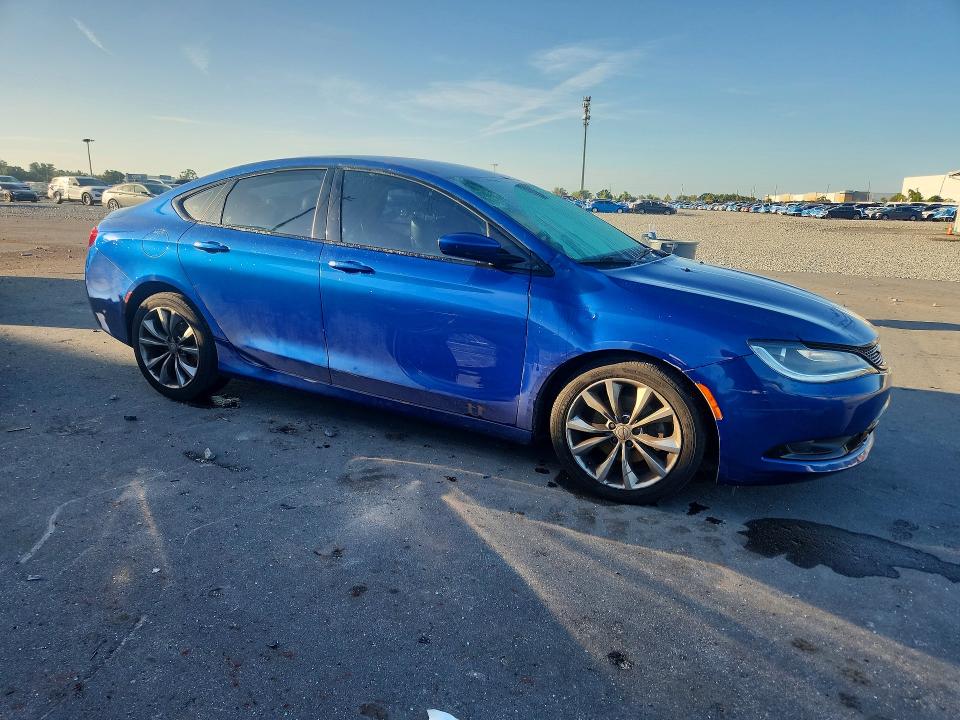 Photo 4 from auction – 2015 CHRYSLER 200 with VIN 1C3CCCBB1FN541241