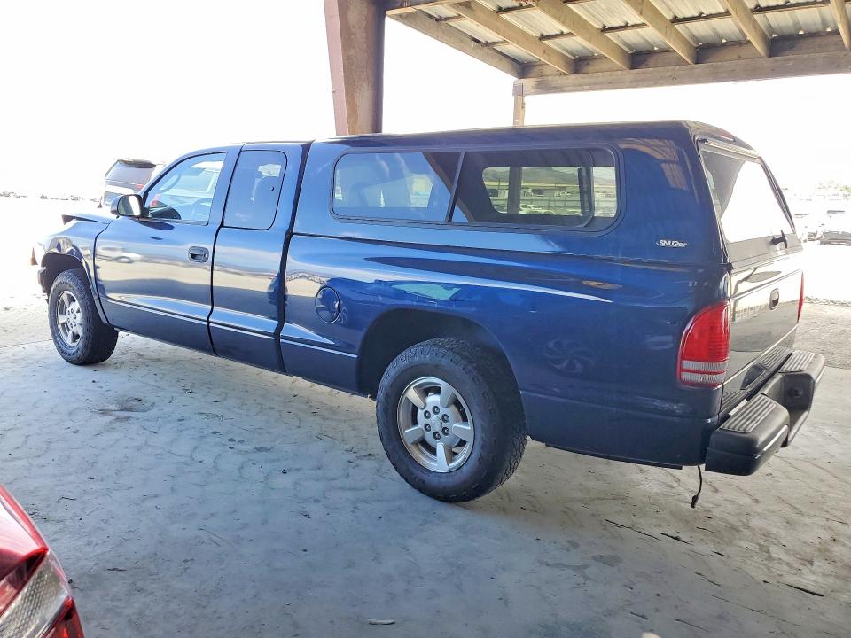 Photo 2 from auction – 2002 DODGE DAKOTA with VIN 1B7GL32X22S512089