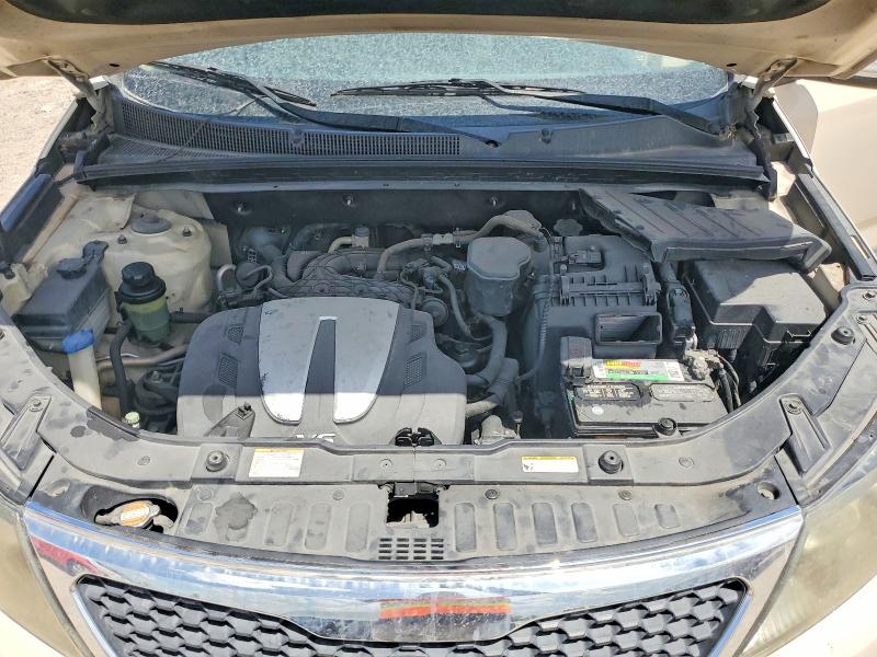 Photo 12 from auction – 2011 KIA SORENTO with VIN 5XYKTDA26BG068842