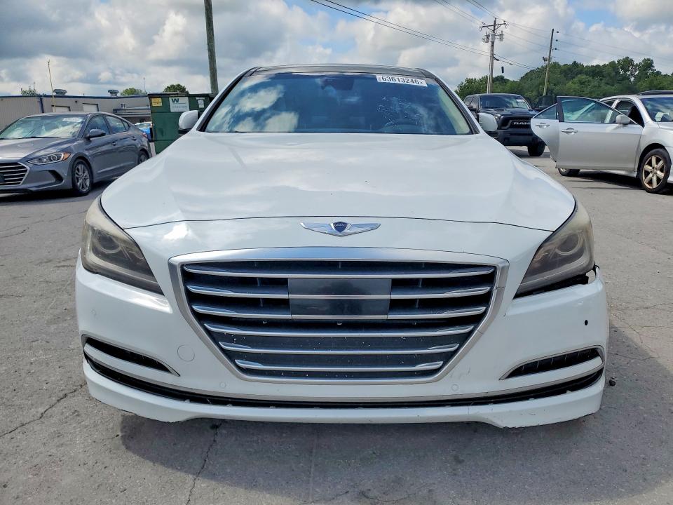 Photo 5 from auction – 2015 HYUNDAI GENESIS with VIN KMHGN4JE2FU069223