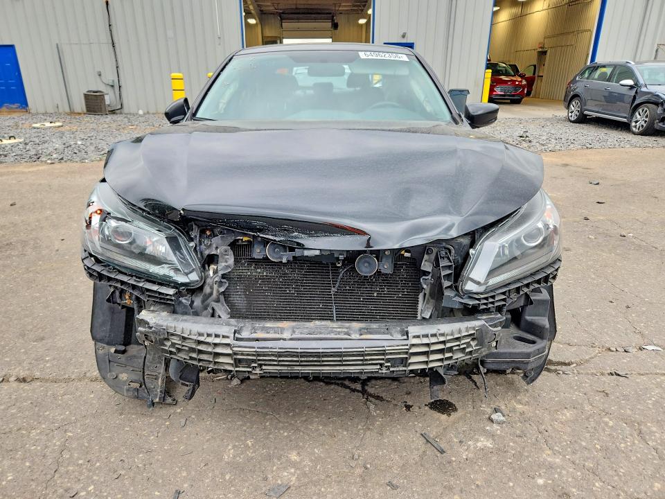Photo 5 from auction – 2014 HONDA ACCORD with VIN 1HGCR2F5XEA000480