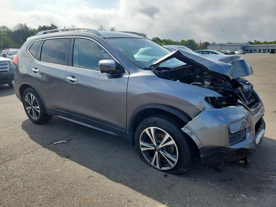 Photo 4 from auction – 2019 NISSAN ROGUE with VIN JN8AT2MVXKW401640