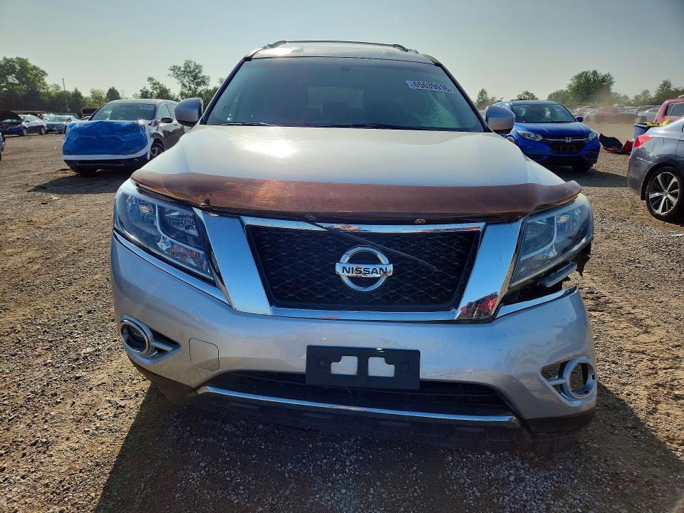 Photo 5 from auction – 2013 NISSAN PATHFINDER with VIN 5N1AR2MM4DC670265