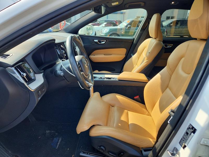 Photo 7 from auction – 2019 VOLVO XC60 with VIN YV4A22RL6K1317671