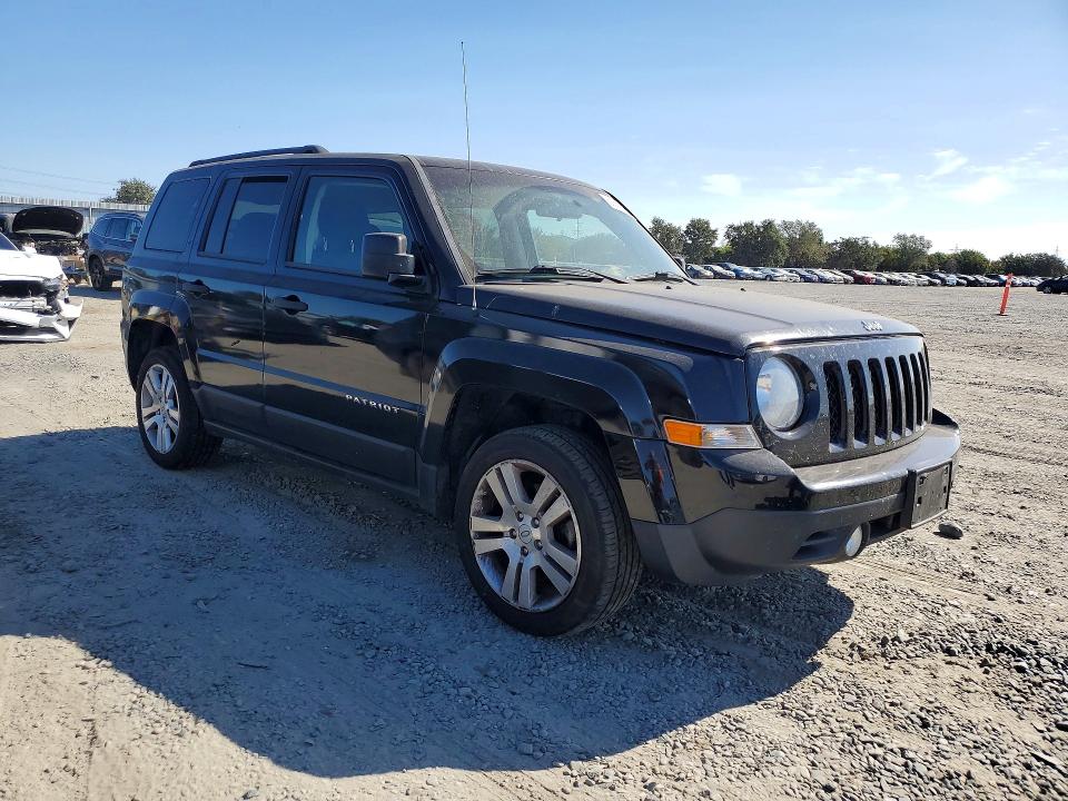Photo 4 from auction – 2015 JEEP PATRIOT with VIN 1C4NJPBA6FD368475