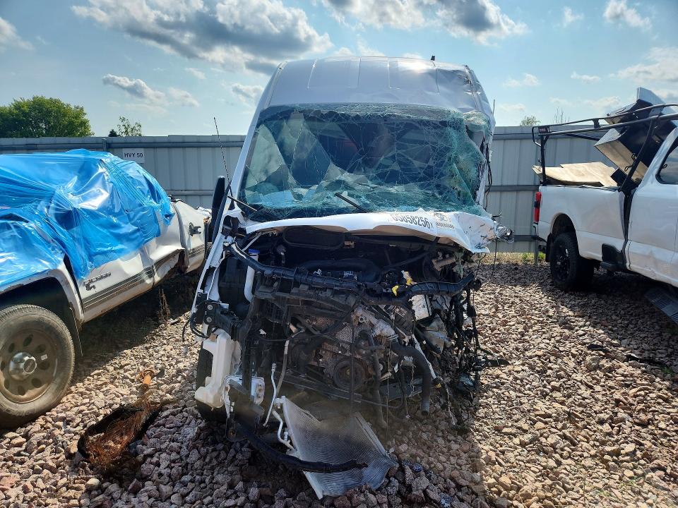 Photo 5 from auction – 2022 FORD TRANSIT with VIN 1FTBR2X84NKA64737