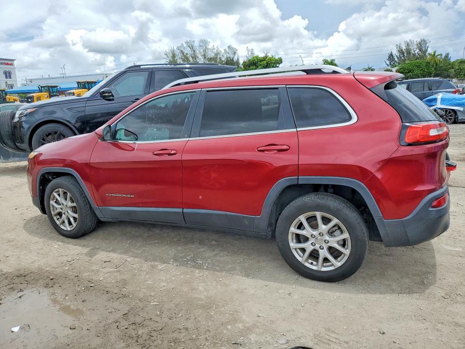 Photo 2 from auction – 2014 JEEP CHEROKEE with VIN 1C4PJLCB7EW249412