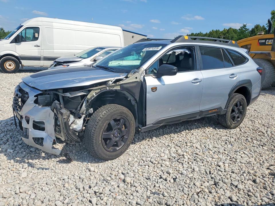Photo 1 from auction – 2023 SUBARU OUTBACK with VIN 4S4BTGUD7P3126060