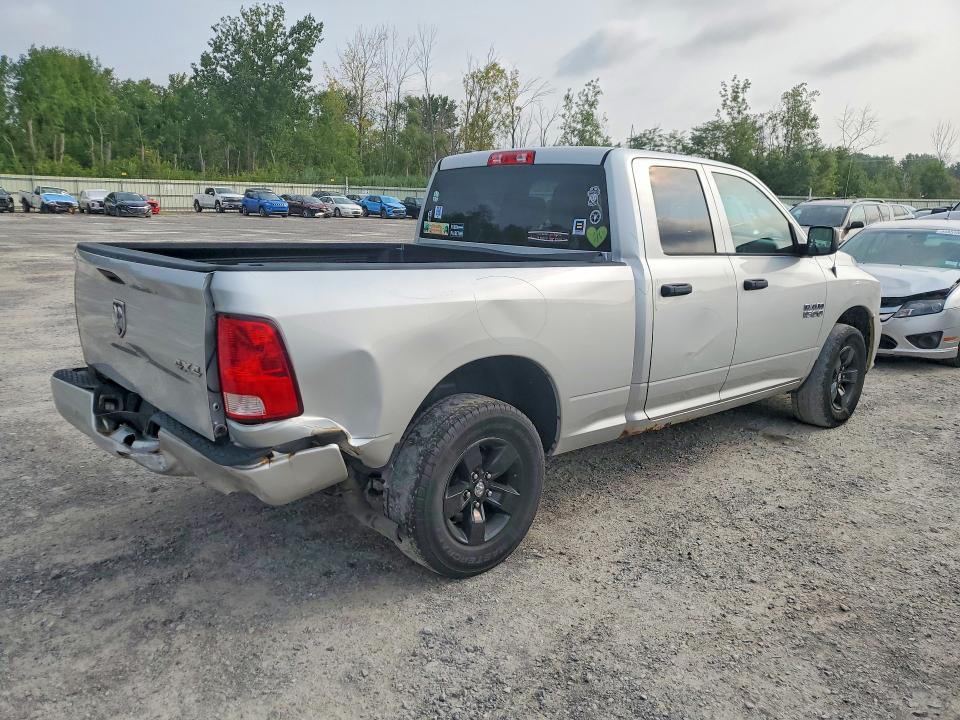 Photo 3 from auction – 2016 RAM 1500 with VIN 1C6RR7FG4GS353552