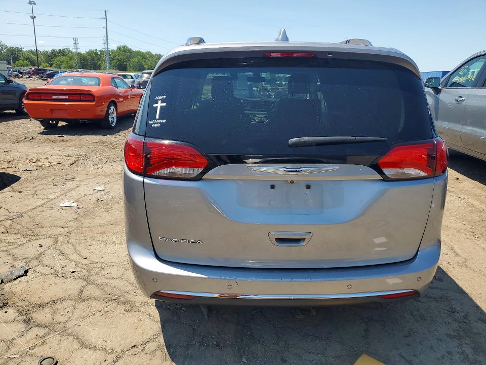 Photo 6 from auction – 2020 CHRYSLER PACIFICA with VIN 2C4RC1BG2LR115465