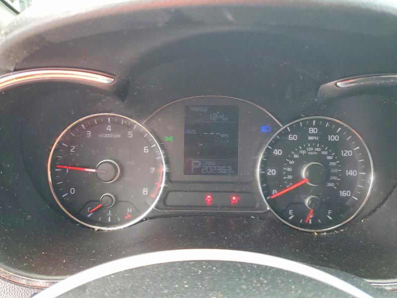 Photo 9 from auction – 2016 KIA FORTE with VIN KNAFK4A62G5552270