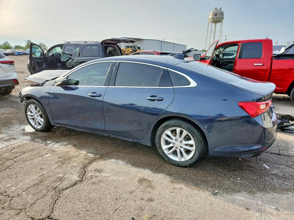 Photo 2 from auction – 2016 CHEVROLET MALIBU with VIN 1G1ZE5ST1GF335202