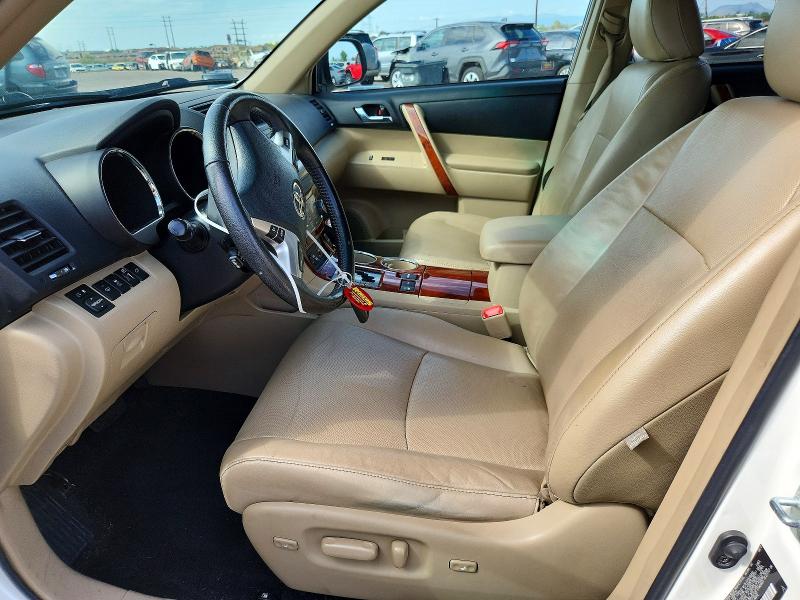 Photo 7 from auction – 2012 TOYOTA HIGHLANDER with VIN 5TDDK3EH9CS171746