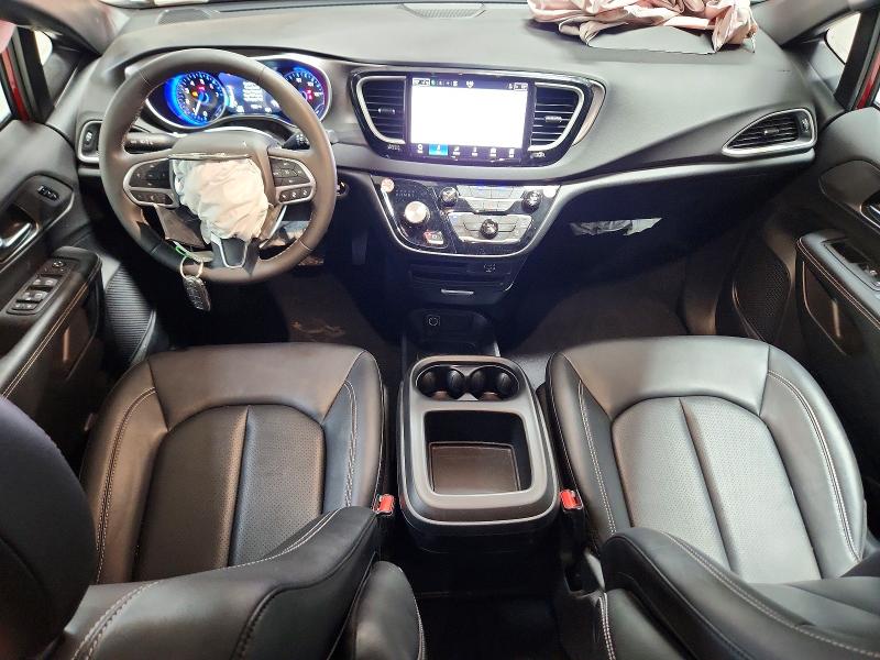 Photo 8 from auction – 2026 CHRYSLER PACIFICA with VIN 2C4RC1BG9TR175243