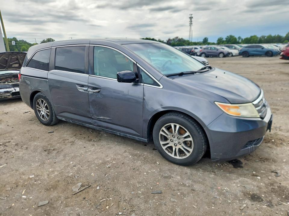 Photo 4 from auction – 2012 HONDA ODYSSEY with VIN 5FNRL5H60CB137529
