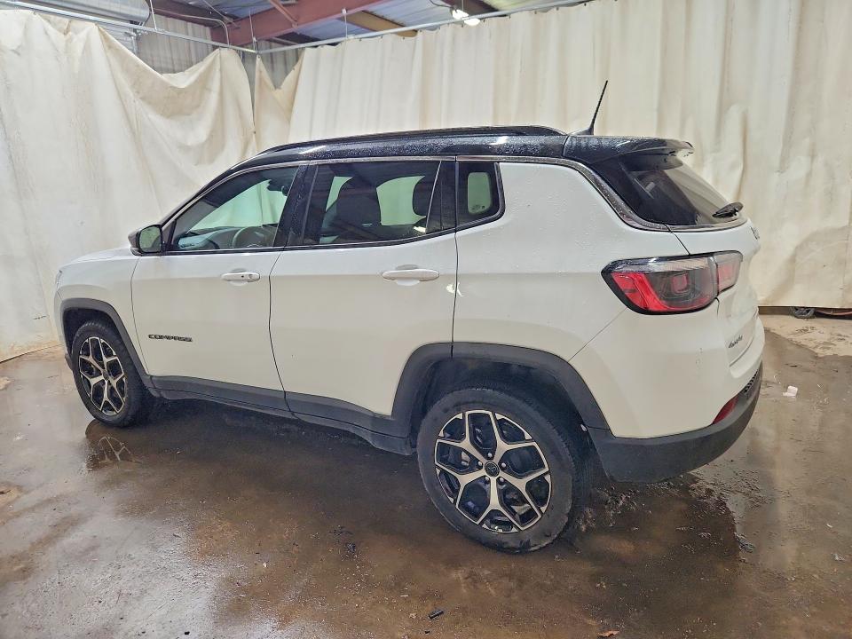 Photo 2 from auction – 2026 JEEP COMPASS with VIN 3C4NJDCN5TT187003