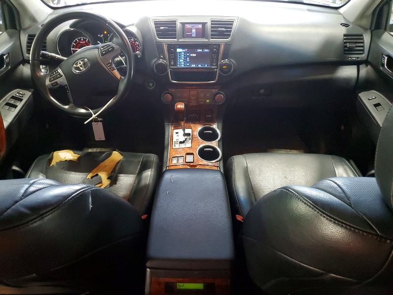Photo 8 from auction – 2013 TOYOTA HIGHLANDER with VIN 5TDDK3EH4DS209949