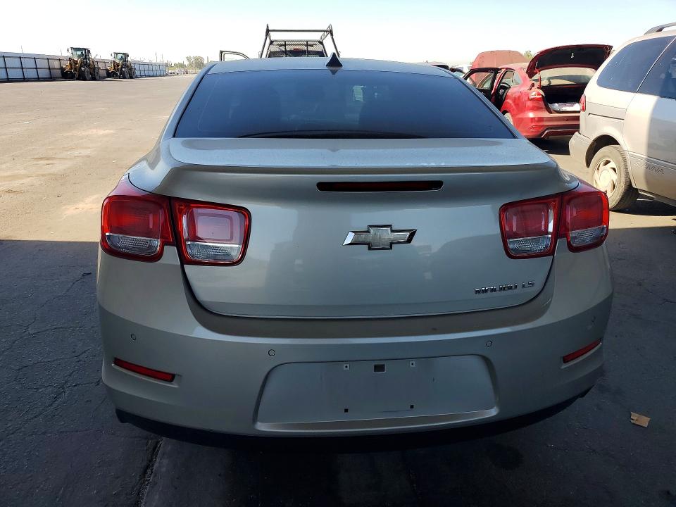 Photo 6 from auction – 2014 CHEVROLET MALIBU with VIN 1G11A5SL0EF157725