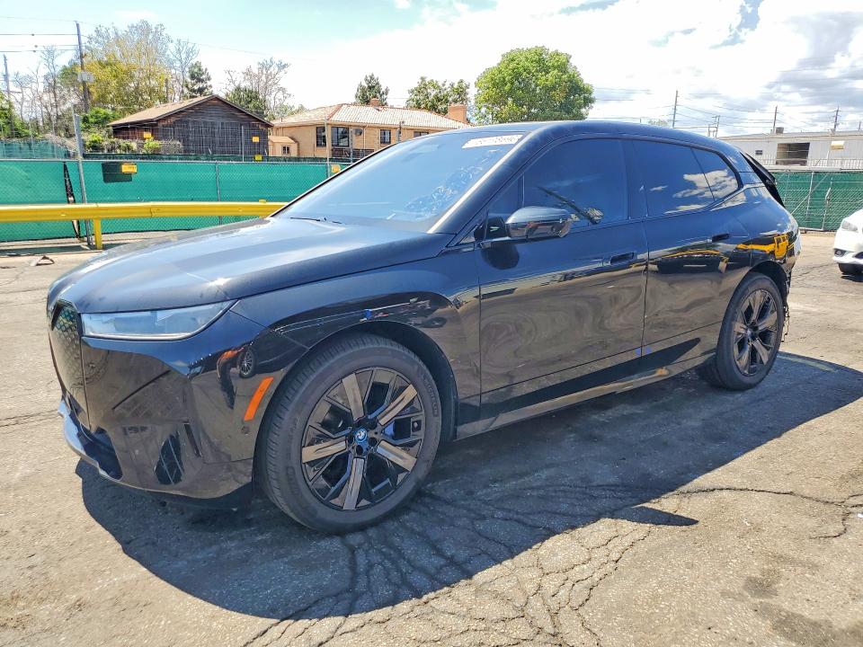 Photo 1 from auction – 2024 BMW IX with VIN WB523CF07RCP85536
