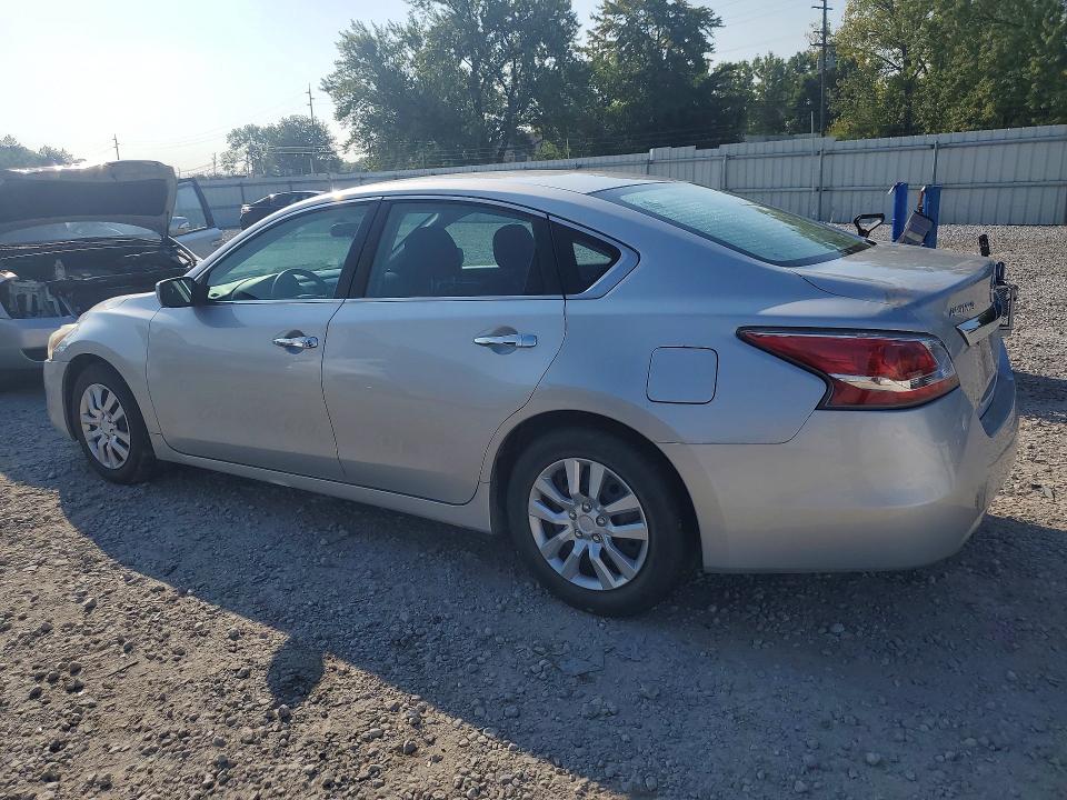 Photo 2 from auction – 2015 NISSAN ALTIMA with VIN 1N4AL3AP4FC437876
