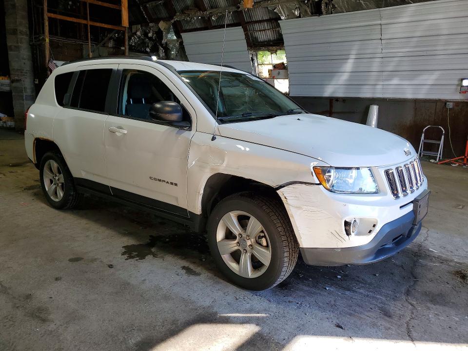 Photo 4 from auction – 2012 JEEP COMPASS with VIN 1C4NJDBB6CD539759