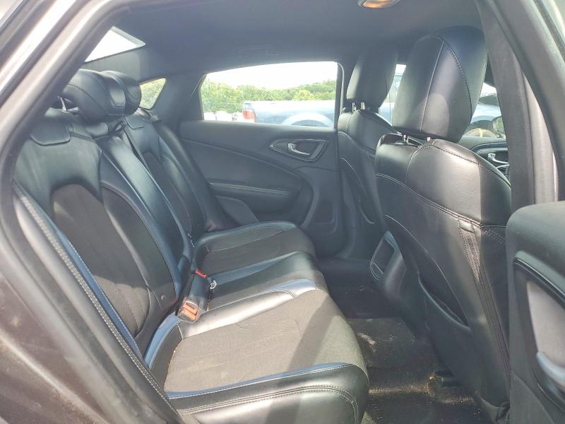 Photo 10 from auction – 2015 CHRYSLER 200 with VIN 1C3CCCBB2FN706309