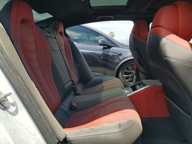 Photo 10 from auction – 2023 BMW 840XI with VIN WBAGV4C08PCN00805