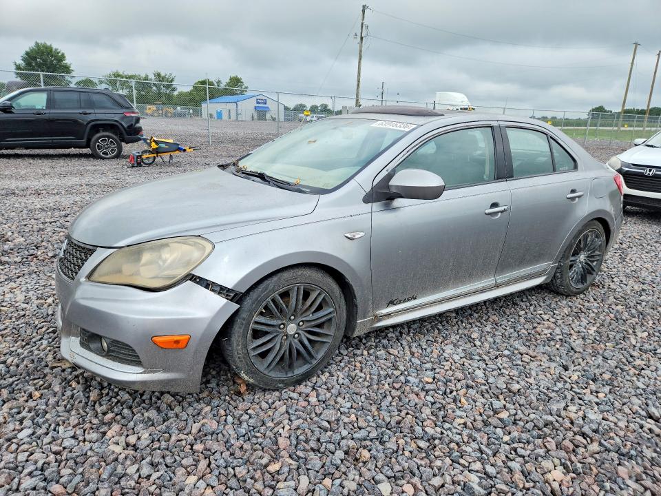 2012 SUZUKI KIZASHI - Търг №65946336