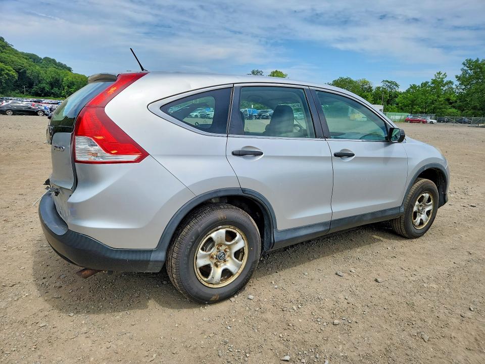 Photo 3 from auction – 2014 HONDA CR-V with VIN 2HKRM4H31EH601641