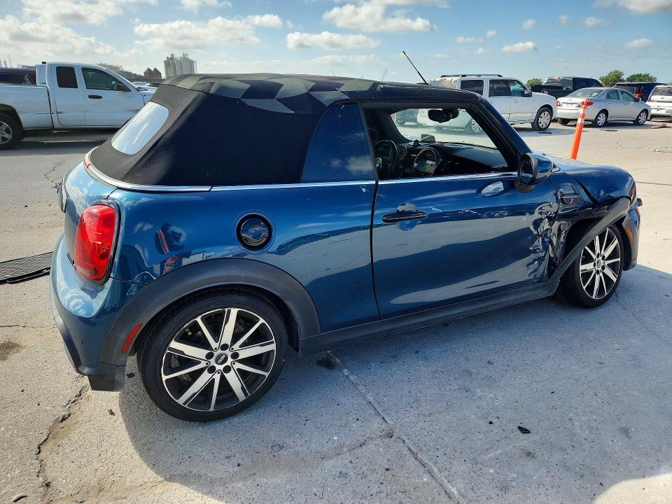 Photo 3 from auction – 2022 MINI COOPER with VIN WMW43DL04N3N78682